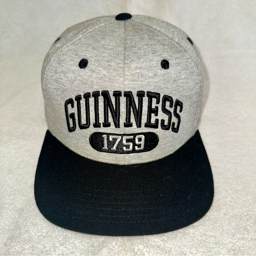 Guinness 1759 Hat American Needle Snapback Cap Grey Black Green Underbrim
